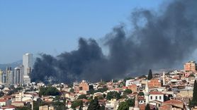 İzmir'deki Depo Yangınına Müdahale