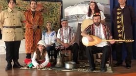 Mavi Gök Nerede: Doğu Türkistan Temalı Tiyatro Oyunu Yarın Prömiyer Yapıyor