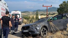 Tokat'ta Devrilen Araçta Üç Kişi Yaralandı