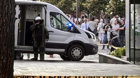 Trabzon'da Şüpheli Çanta Fünye ile Patlatıldı