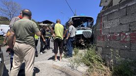 Zonguldak'ta Freni Arızalanan Minibüs Kazası