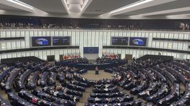 AB Komisyonu Başkanı von der Leyen'den Gensoru Cevabı