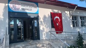 Afyonkarahisar'da Kamu Binaları Türk Bayraklarıyla Donatıldı