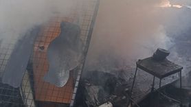 Afyonkarahisar'daki Dorse İmalat Atölyesindeki Yangın Kontrol Altına Alındı