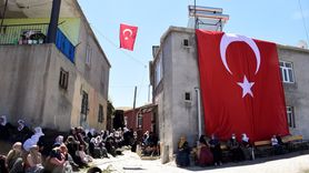 Bitlisli Şehit Sözleşmeli Erlerin Ailelerine Acı Haber Ulaştı