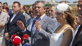 CHP Genel Başkanı Özel, İmamoğlu'nu Ziyaret Etti