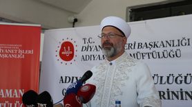 Diyanet İşleri Başkanı Erbaş'ın Adıyaman'daki Camii Töreninde Vurgu: Soykırımlar ve Birlik