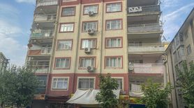 Diyarbakır'da Sallanan Bina Tahliye Edildi