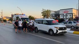 Edirne'de Motosiklet Kazası: Başpehlivanın Aracına Çarpan Sürücü Yaralandı