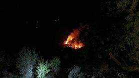 Elazığ'da Kırsal Yangınla Mücadele Devam Ediyor