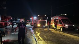 Eyüpsultan'daki Lastik Deposunda Yangın Kontrol Altına Alındı