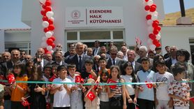 Hakkari'de Yeni Bir Kütüphane Açıldı: 'Terörsüz Türkiye' ile Hedef Turizm