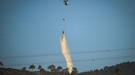Hatay'daki Orman Yangını Hava Denetimiyle İzleniyor