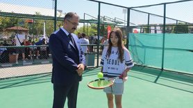 Iğdır'da 5. Kayısı Cup Tenis Turnuvası Heyecanı