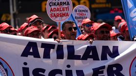 İzmir Büyükşehir Belediyesi'nde İşten Çıkarma Protestoları