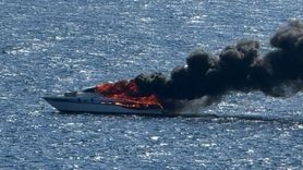 İzmir Çeşme'de Yangın Faciası: Motoryat Kül Oldu