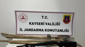 Kayseri'de Kaçak Kazı Operasyonu: İki Şüpheli Suçüstü Yakalandı