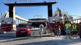 Marmara Adası Açıklarında Feribotta Yangın: Yavuz Naz Güvenle İskelenin Sıhhatine Ulaştırıldı