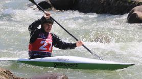 Rize'de Akarsu Kano Slalom ve Kayak Cross Türkiye Şampiyonası Gerçekleşti