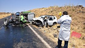 Şanlıurfa'da Otomobil ve Traktörün Çarpışması: 1 Ölü, 2 Yaralı