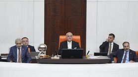 Türkiye Büyük Millet Meclisi'nde Gündem: Lahey Grubu Üzerine Açıklamalar ve Altan Öymen'e Saygı