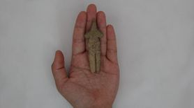 8 Bin Yıllık Tilki Postlu Figür İzmir'de Bulundu