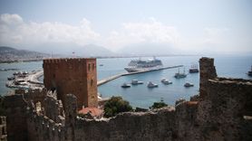 Alanya'ya 602 Yolcu Taşıyan Nautica Kruvaziyeri Geldi