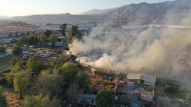 Aydın'daki Yediemin Otoparkında Çıkan Yangın Kontrol Altına Alındı