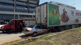 Bursa'da Park Halindeki Tıra Arkadan Çarpan Sürücü Hayatını Kaybetti