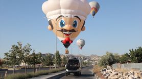 Büyülü Kapadokya'da Figürlü Sıcak Hava Balonları Gösteri Uçuşu