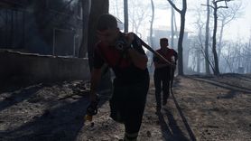 Çanakkale'de Orman Yangınına Müdahale Devam Ediyor