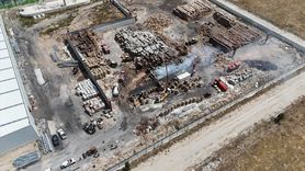 Çankırı'da Kağıt Fabrikasında Yangın Çıktı