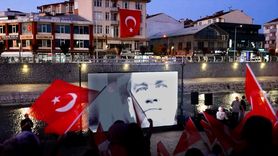 Düzce Belediyesinden 30 Ağustos Zafer Bayramı'nda Büyüleyici Performans