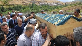 Elazığ'da Maden Ocağındaki Göçükte Hayatını Kaybeden İşçinin Cenazesi Defnedildi