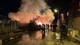 Erzincan'daki Keresteciler Sitesi'nde Yangın Kontrol Altına Alındı