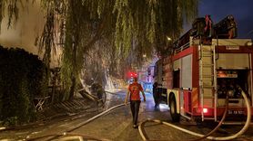 Erzincan'daki Keresteciler Sitesi'nde Yangın Kontrol Altına Alındı