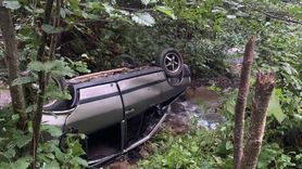 Giresun'da Dere Yatağına Düşen Otomobilde Üç Yaralı