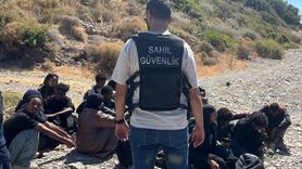 İzmir'de 47 Düzensiz Göçmen Yakalandı