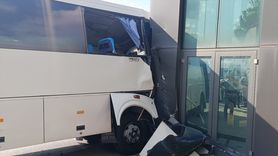 Kapaklı'da İşçi Servisi Kaza Yaptı: 19 Yaralı