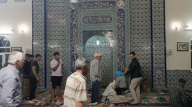 Manisa'da Cemaatin Üzerine Mihrap Tacı Düştü