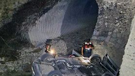 Sinop'ta Otomobil Dereye Devrildi: 5 Yaralı