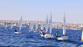 Tekirdağ'da Yelken Heyecanı: Zafer Kupası Yarışları Devam Ediyor