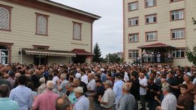 Trabzon'da Boğulan Çocuğun Cenazesi Defnedildi
