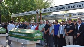 Yeniden Refah Partisi Genel Başkanı Fatih Erbakan, Konya'da Cenaze Törenine Katıldı