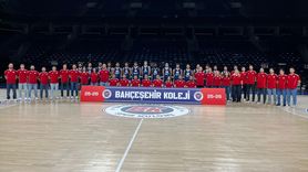 Bahçeşehir Koleji Basketbol Takımı Yeni Sezon Etkinliği Düzenledi