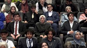 Bakan Göktaş, Bosphorus Diplomasi Forumu'nda Gençlerle Bir Araya Geldi