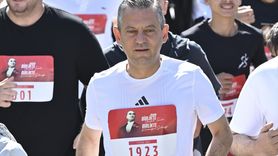 CHP Genel Başkanı Özel, 102. Yıl Koşusu'na Katıldı