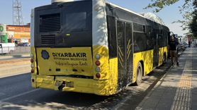 Diyarbakır'da Minibüs ile Otobüs Çarpıştı: 25 Yaralı