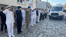 Emekli Deniz Yarbay İz Metin'e Veda Töreni
