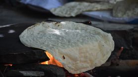 Gümüşhane'de Kadınlar Kışlık Yiyecek Hazırlıklarına İmece İle Başladı